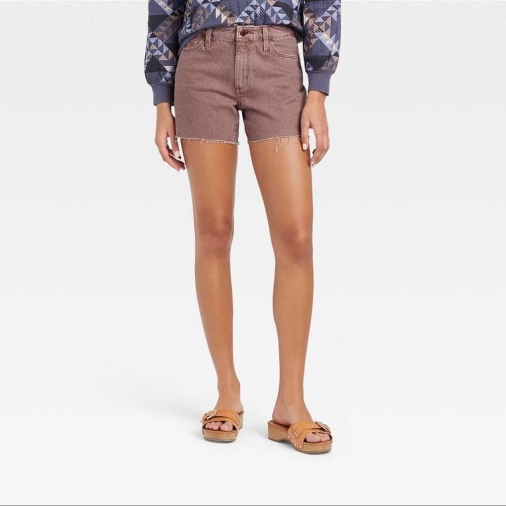 Universal Thread Women's Plum Jean Vintage Midi Shorts